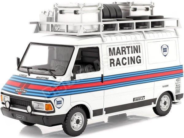 1980 Fiat 242 VAN Team Martini Rally Assistance Con Accesorios 1:18...