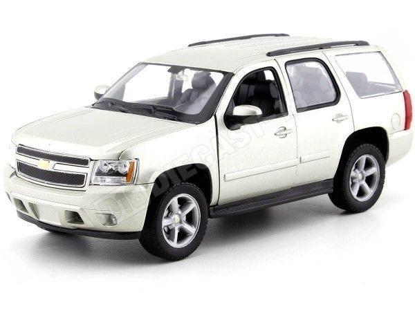 2008 Chevrolet Tahoe Metallic Gold 1:24 Welly 22509