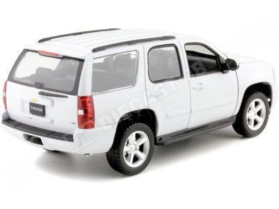 2008 Chevrolet Tahoe Blanco 1:24 Welly 22509 2