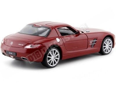 2010 Mercedes-Benz SLS AMG Gullwing (C197) Rojo 1:24 Welly 24025 2