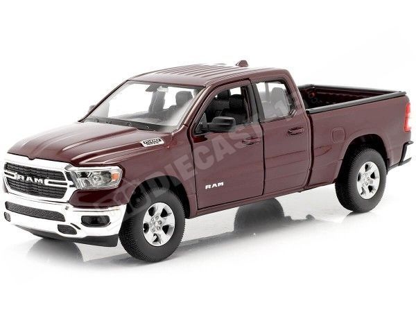 2017 Dodge Ram 1500 Dark Red 1:27 Welly 24104