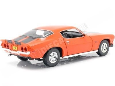 1971 Chevrolet Camaro Naranja 1:18 Maisto 31131 2