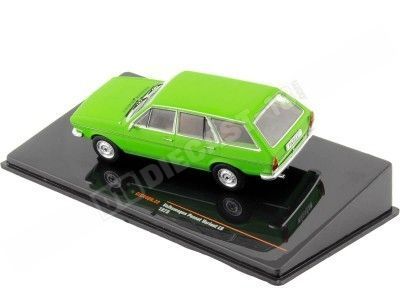 1975 Volkswagen VW Passat Variant LS Verde 1:43 IXO Models CLC448N 2