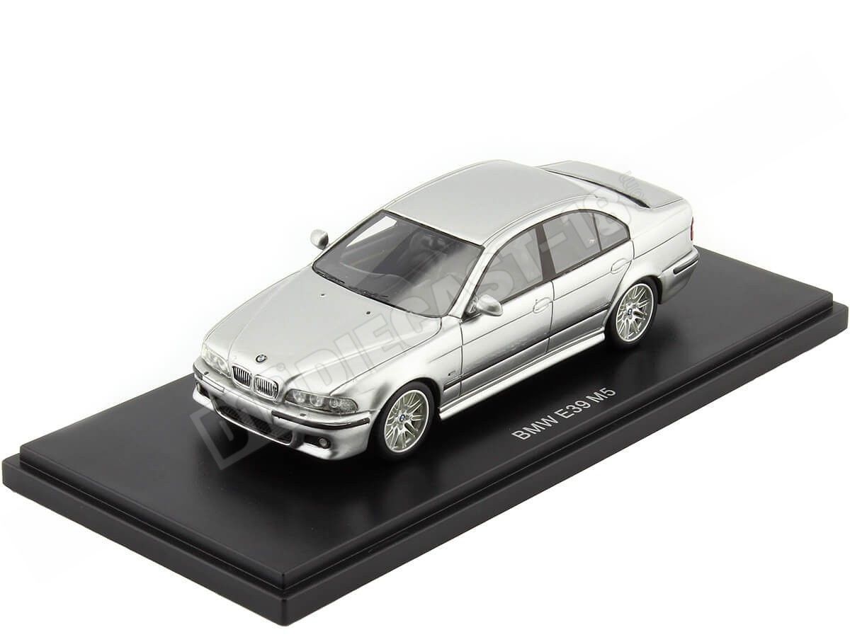 2002 BMW M5 (E39) Gris 1:43 NEO Scale Models 49583