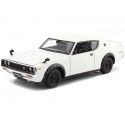 1973 Nissan Skyline 2000 GT-R (KPGC110) Coupe Blanco 1:24 Maisto 31528