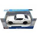 1973 Nissan Skyline 2000 GT-R (KPGC110) Coupe Blanco 1:24 Maisto 31528