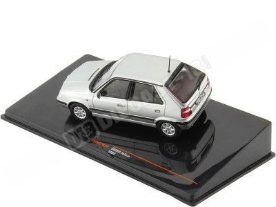 1998 Skoda 130 Felicia Gris Metalizado 1:43 IXO Models CLC447N 2