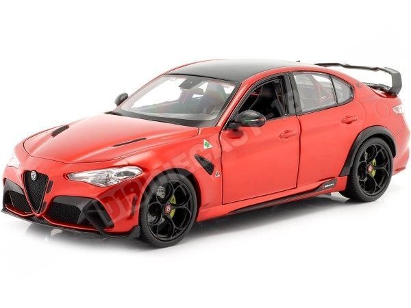 2020 Alfa Romeo Giulia GTAm Rojo Bicapa 1:18 Bburago 11049