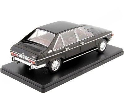 1976 Tatra 613 Negro 1:24 WhiteBox 124166 2