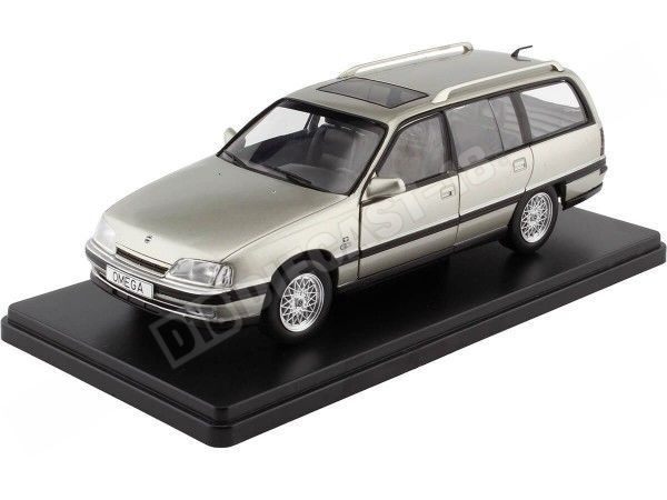 1990 Opel Omega A2 Caravan Gris Metalizado 1:24 WhiteBox 124165-O