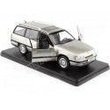 1990 Opel Omega A2 Caravan Gris Metalizado 1:24 WhiteBox 124165-O