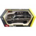 2022 Land Rover Defender 110 Gris Oscuro Metalizado 1:24 Bburago 18-21101