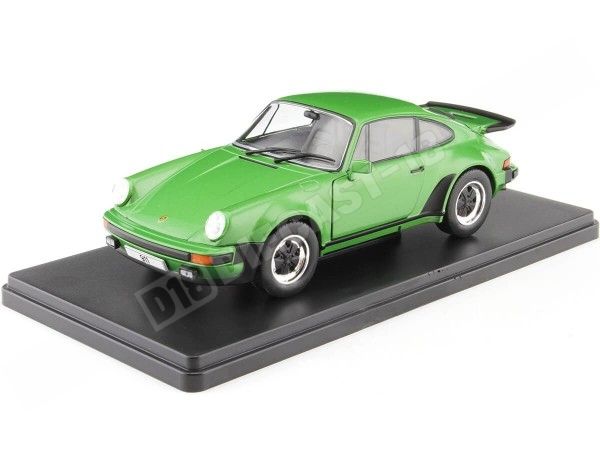 1974 Porsche 911 (930) Turbo Verde Metalizado 1:24 WhiteBox 124188