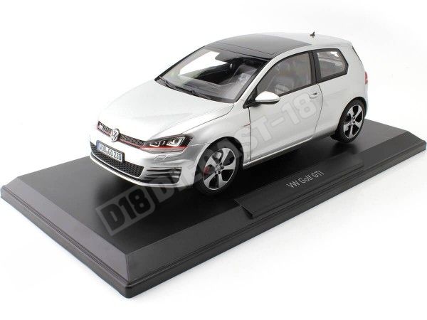 2013 Volkswagen VW Golf GTI Coupé Plateado Reflex 1:18 Norev HQ 188551