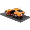 1969 Datsun 240 Z Naranja 1:24 WhiteBox 124198-O