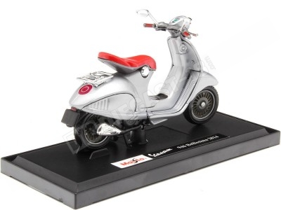 2014 Vespa 946 Bellissima Plateada 118 Maisto 34540-18 2