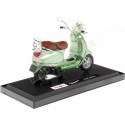 2013 Vespa LXV Verde Metalizado 1:18 Maisto 34540-19