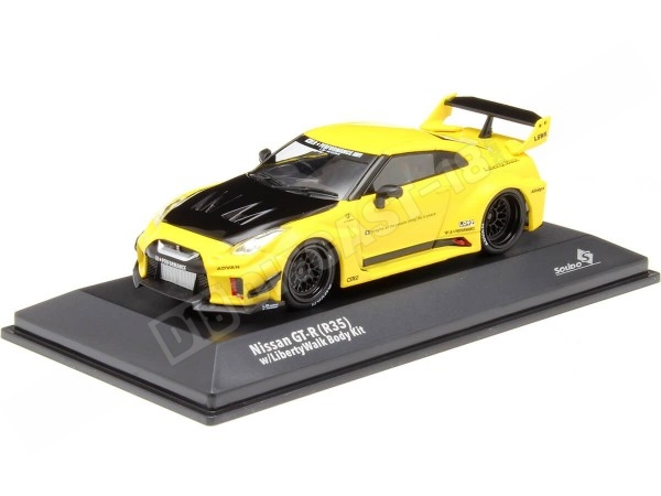 2022 Nissan GT-R (R35) Liberty Walk Body Kit Amarillo/Negro 1:43 So...