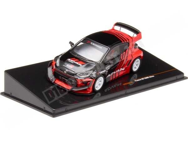 2022 Toyota Pandem GR Yaris Advan Negro/Rojo 1:43 IXO Models MOC328.22