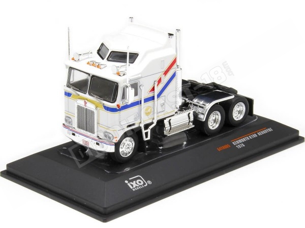 1976 Cabeza Tractora Kenworth K100 Aerodyne Blanco 1:64 IXO Models 64TR005