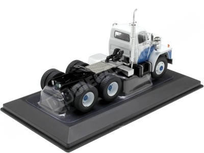 1960 Dodge LCF CT900 Blanco/Azul 1:43 IXO Models TR185.22 2