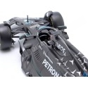 2023 Mercedes-AMG Petronas W14 Fórmula 1 Nº63 George Russell + Figura del Piloto 1:24 Bburago 28037