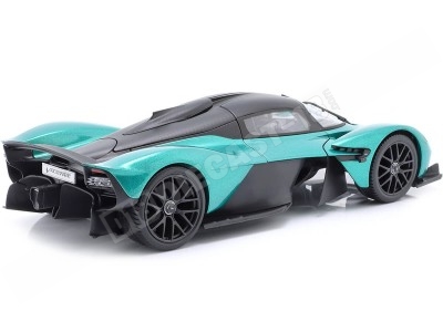 2022 Aston Martin Valkyrie Verde Metalizado 1:18 Maisto 31465 2