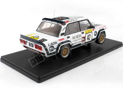 1984 Lada VAZ 2105 VFTS Nº42 Brundza/Neyman Rally 1000 Lagos 1:18 IXO Models 18RMC146.22 2