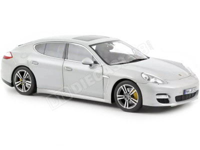 2009 Porsche Panamera Turbo Luxury Plateado 1:18 Norev 187609