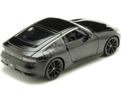 2023 Nissan 400Z Coupé Negro 1:24 Maisto 32904 2