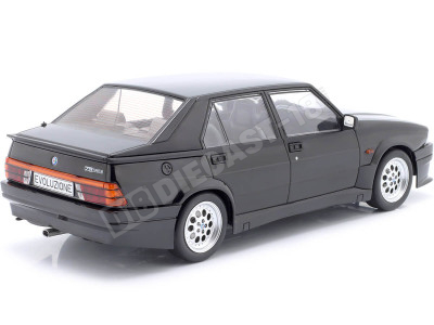 1987 Alfa Romeo 75 Turbo Evoluzione Negro 1:18 MC Group 18429 2