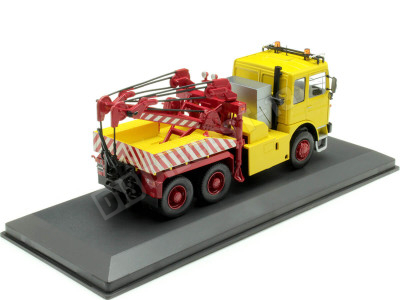 1982 Camión Grúa MAN F8 Amarillo/Rojo 1:43 IXO Models TRU043A.22 2