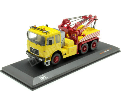 1982 Camión Grúa MAN F8 Amarillo/Rojo 1:43 IXO Models TRU043A.22