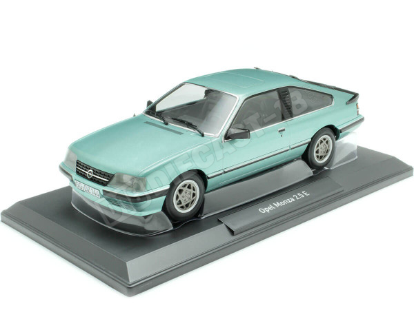 1983 Opel Monza A2 2.5E Verde Berilo 1:18 Norev 183643