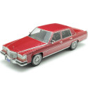 1982 Cadillac Fleetwood Brougham Rojo Oscuro 1:18 MC Group 18251