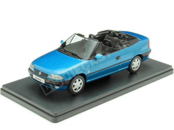 1994 Opel Astra F Cabrio Azul Metalizado 1:24 WhiteBox 124234