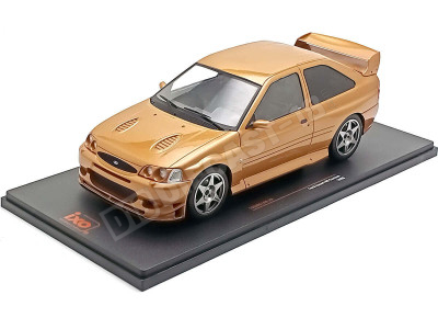 1996 Ford Escort RS Cosworth Ready to Race Azul Metalizado 1:18 IXO...