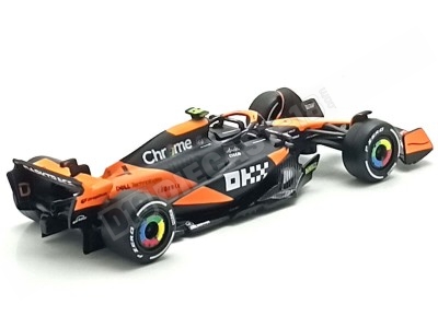 Réplica McLaren MCL38 Miami GPLando Norris F1 2024 - 1:43 Bburago 2