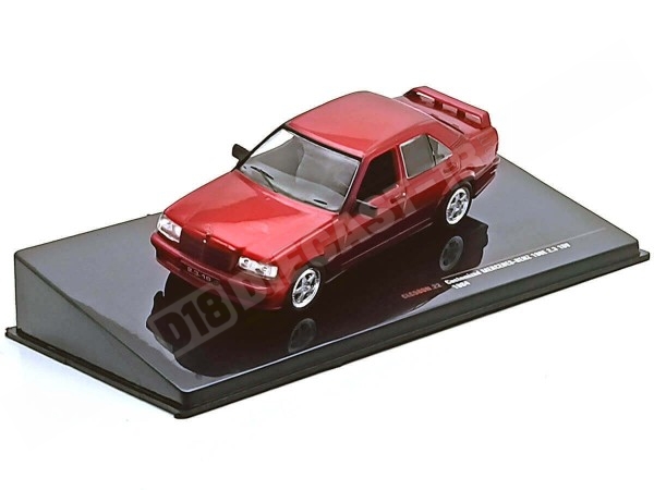 Mercedes-Benz 190 E Azul Claro Metalizado 1:18 – Detalles Norev HQ,