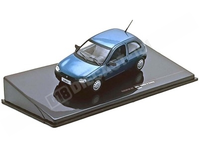 Opel Manta A GT/E Negro 1:43 – Ícono de la década del 70