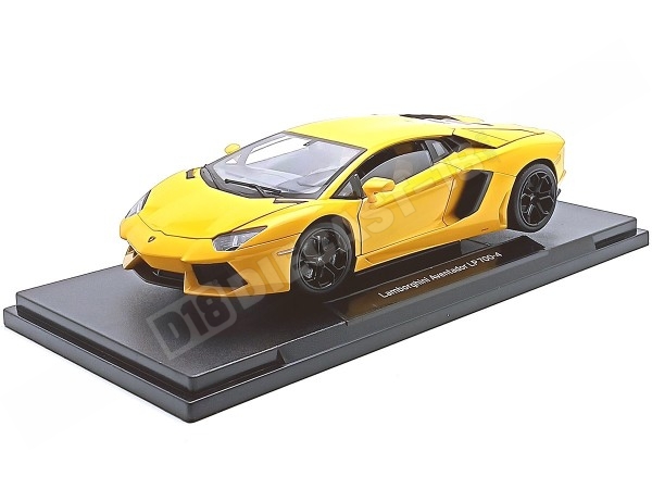 Lamborghini Aventador LP700-4 2011 Amarillo – Miniatura 1:18 de Welly