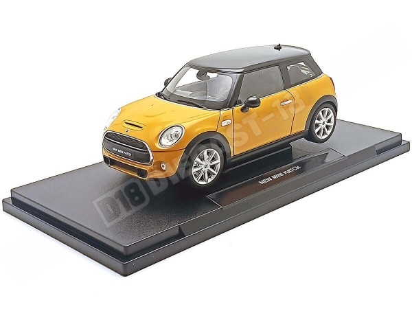 Réplica Coche Mini Cooper S Hatchback 1:18 Naranja/Negro - Welly 180