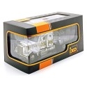 Freightliner Coronado Negro Decorado 1:43 – Cabeza Tractora de IXO