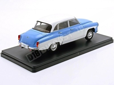 1965 Wartburg 312 Azul Claro/Blanco 1:18 MC Group 18300 2