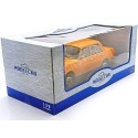 Clásico del Este Wartburg 353 de 1985 verde - Escala 1:18 MC Group