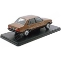 Peugeot 204 Rojo 1968 1:24 – Elegante coche clásico en miniatura