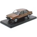 Peugeot 204 Rojo 1968 1:24 – Elegante coche clásico en miniatura