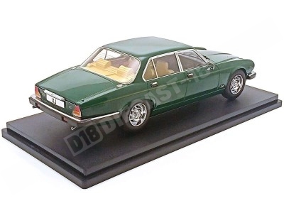 Jaguar XJ Serie III 1979 color granate - Escala 1:18 MC Group 2
