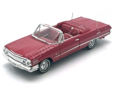 Chevrolet Impala Convertible Negro 1:24 – Clásico de metal a escal