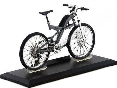 Cochesdemetal.es 2017 Bicicleta de Montaña MountainBike BMW Q6.S XTR Gris 1:10 Welly 62574 2